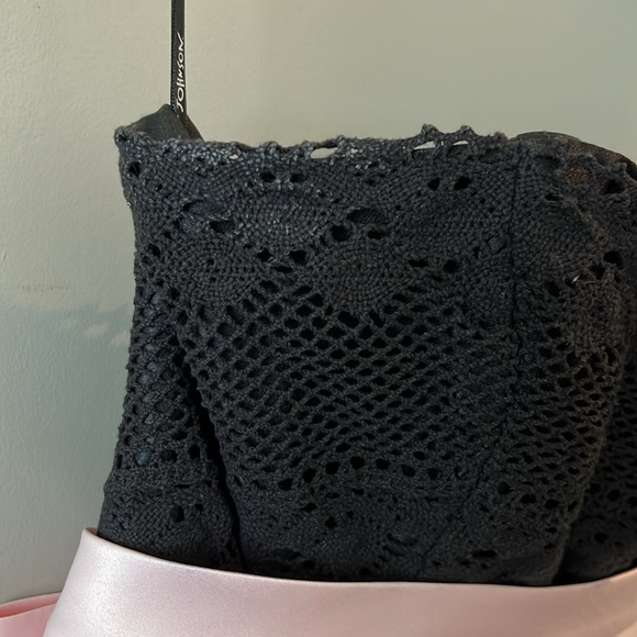 Betsey Johnson strapless tiered lace dress (size 6) - Picture 4 of 9